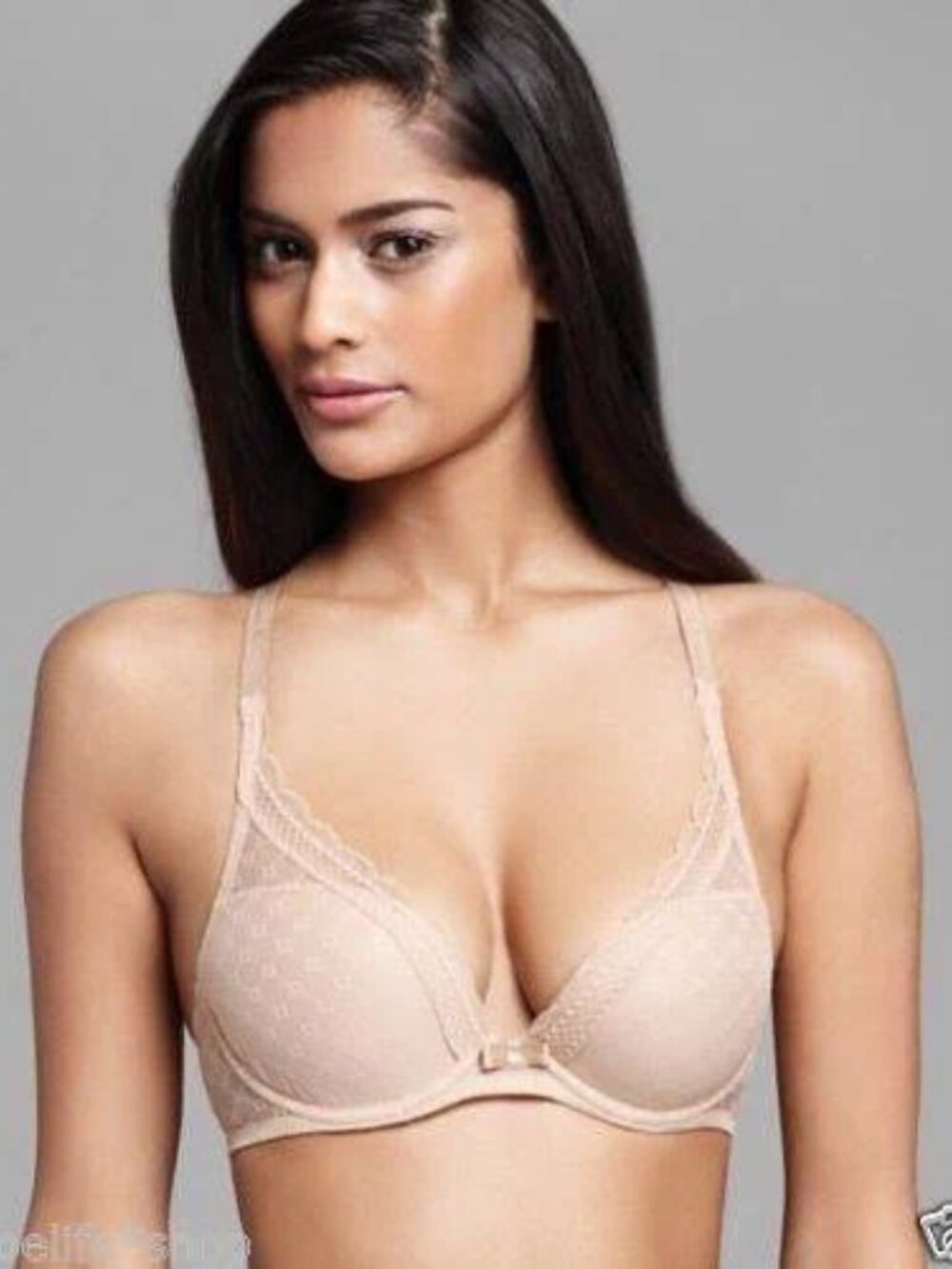 Chantelle Sexy Convertable straps Plunge Push Up #3646 size 34D